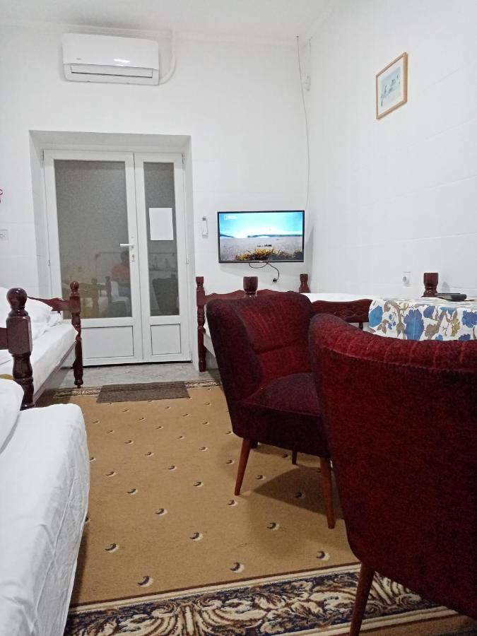 Apartman Dragulj 2 Kula Exterior foto