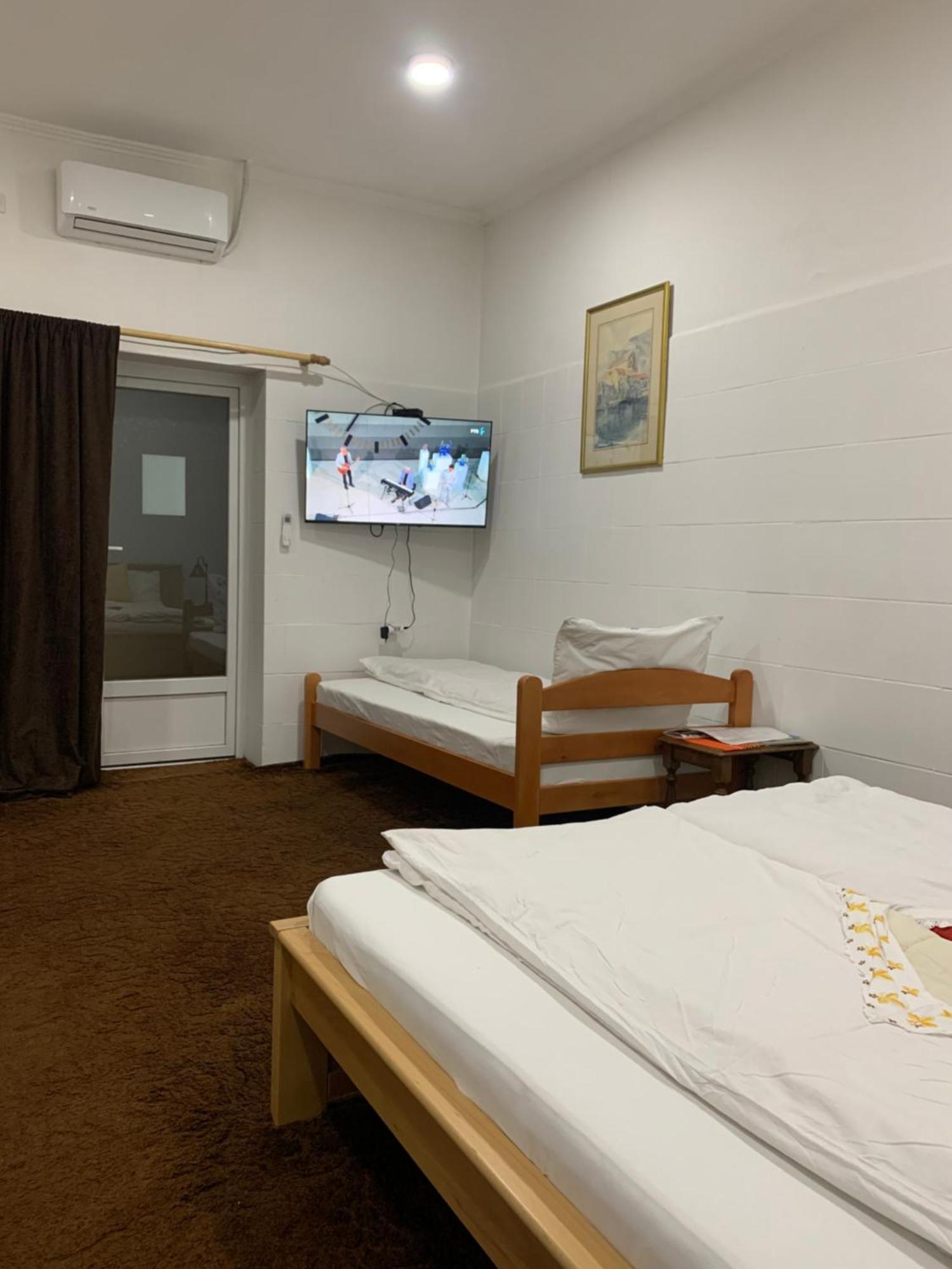 Apartman Dragulj 2 Kula Exterior foto